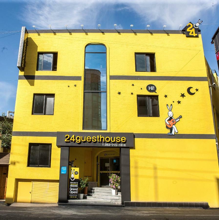 24 Guesthouse Jeonju Exterior foto