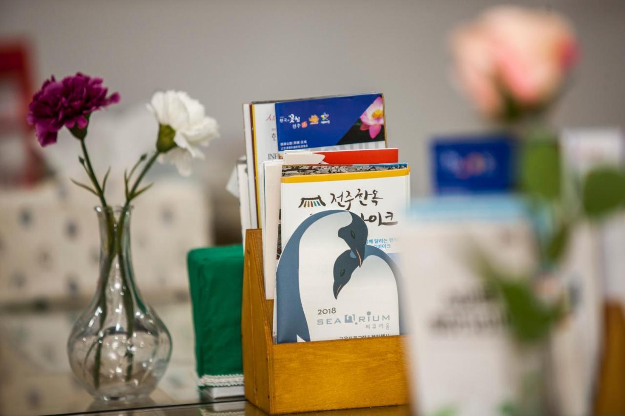 24 Guesthouse Jeonju Exterior foto